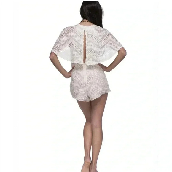 SAYLOR LYON LACE ROMPER NWT - Picture 2 of 3